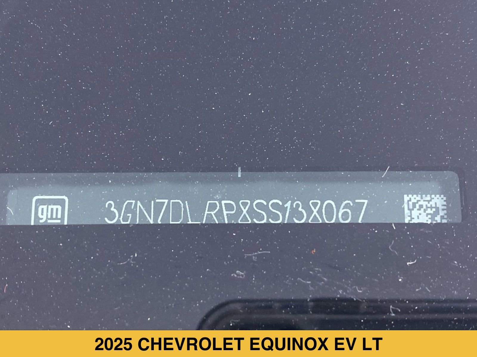 Certified 2025 Chevrolet Equinox EV LT FWD image 30