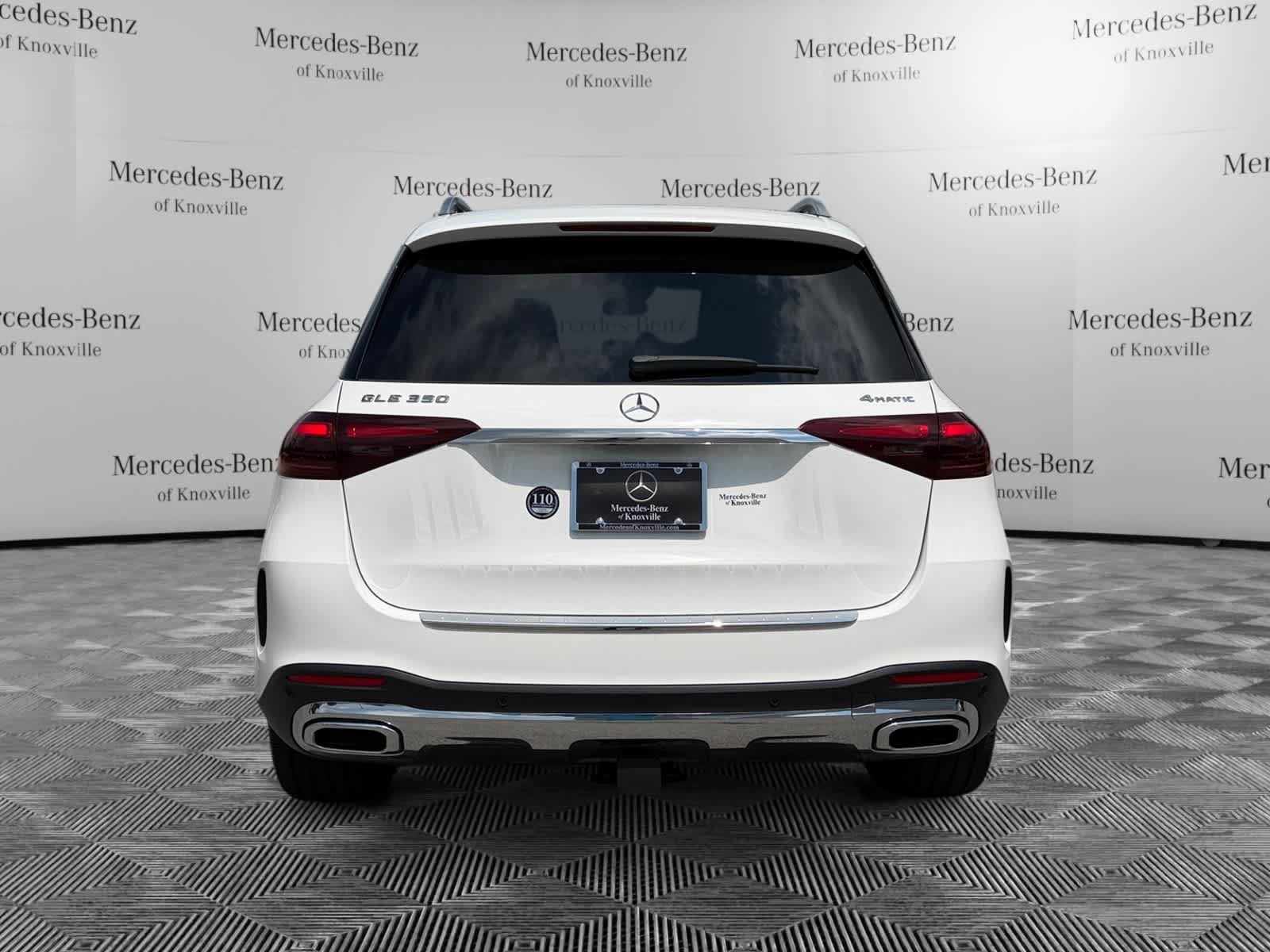 Used 2014 Mercedes-Benz E 350 4MATIC Sedan image 5