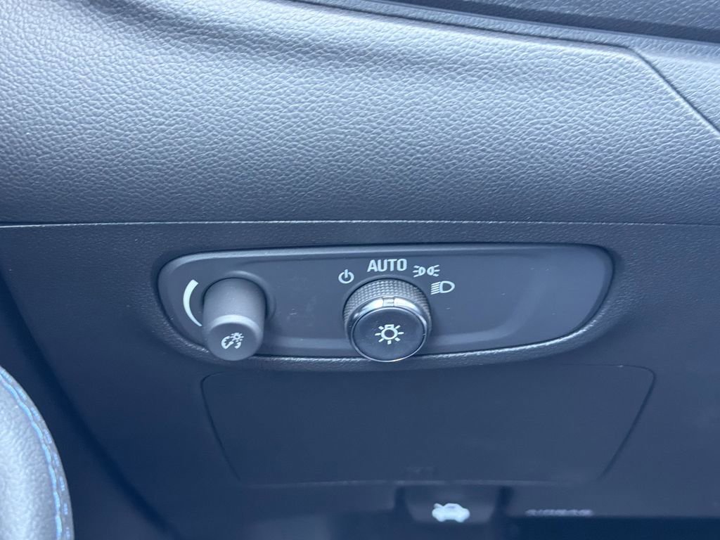 New 2026 Buick Encore GX Sport Touring w/ Comfort Package FWD image 11