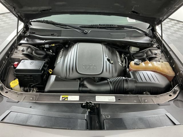 Used 2014 Dodge Challenger R/T w/ Sound Group II RWD image 25