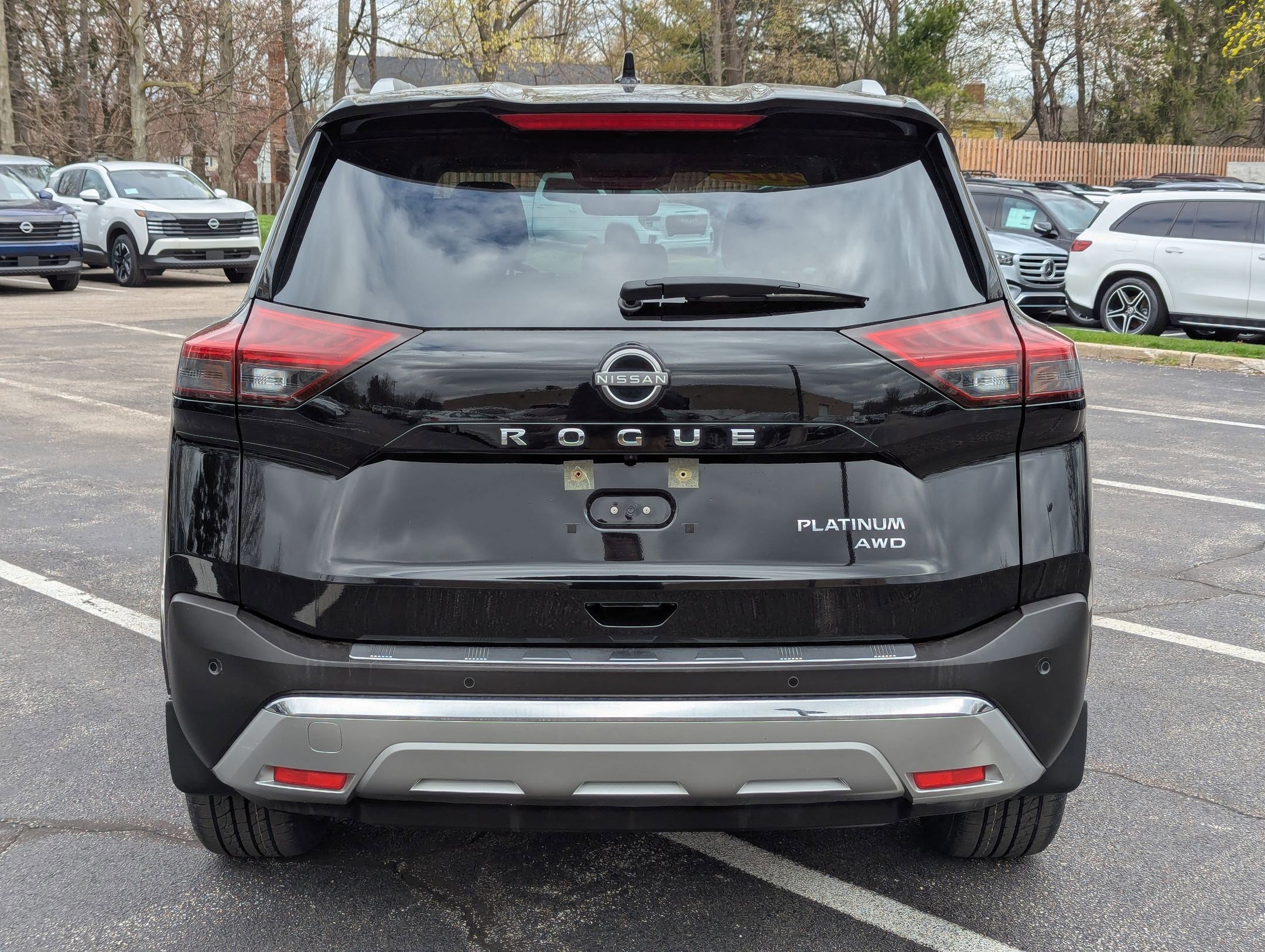 Certified 2022 Nissan Rogue Platinum w/ Head-Up Display Package image 7