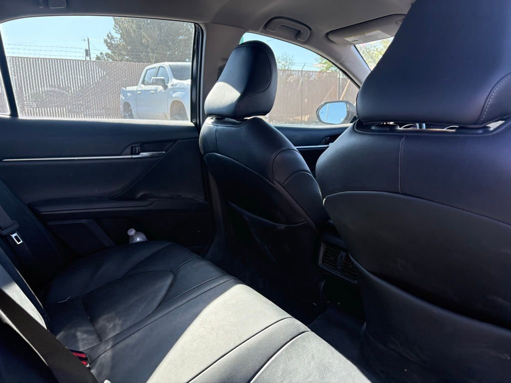 Used 2021 Toyota Camry XLE FWD image 7