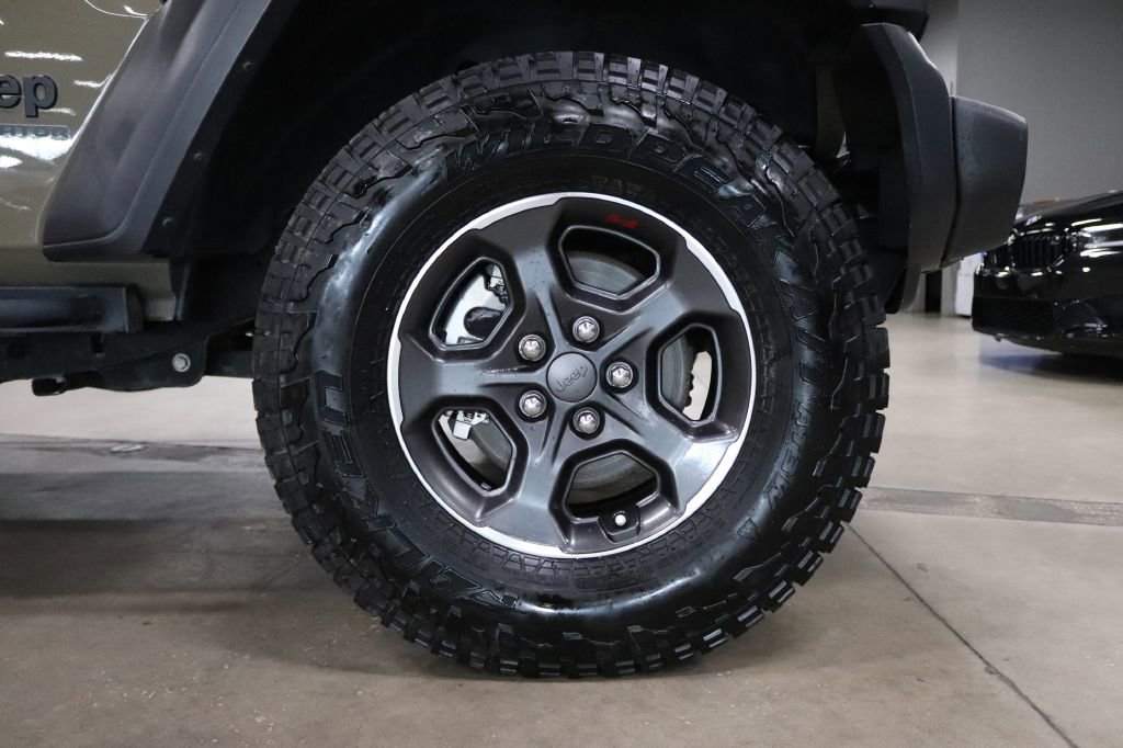 Used 2020 Jeep Gladiator Sport image 38