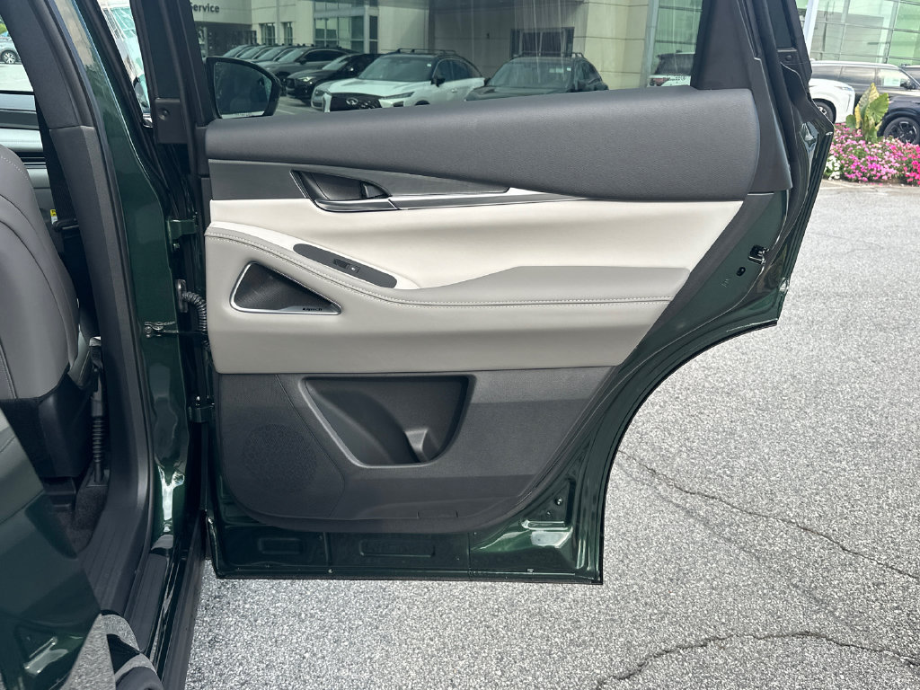 New 2027 INFINITI QX60 Luxe w/ Cargo Package FWD image 14
