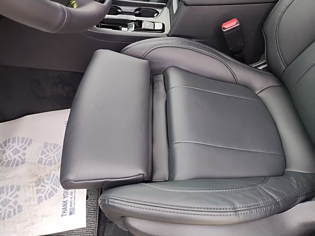 Certified 2025 Subaru Ascent Bronze Edition image 26