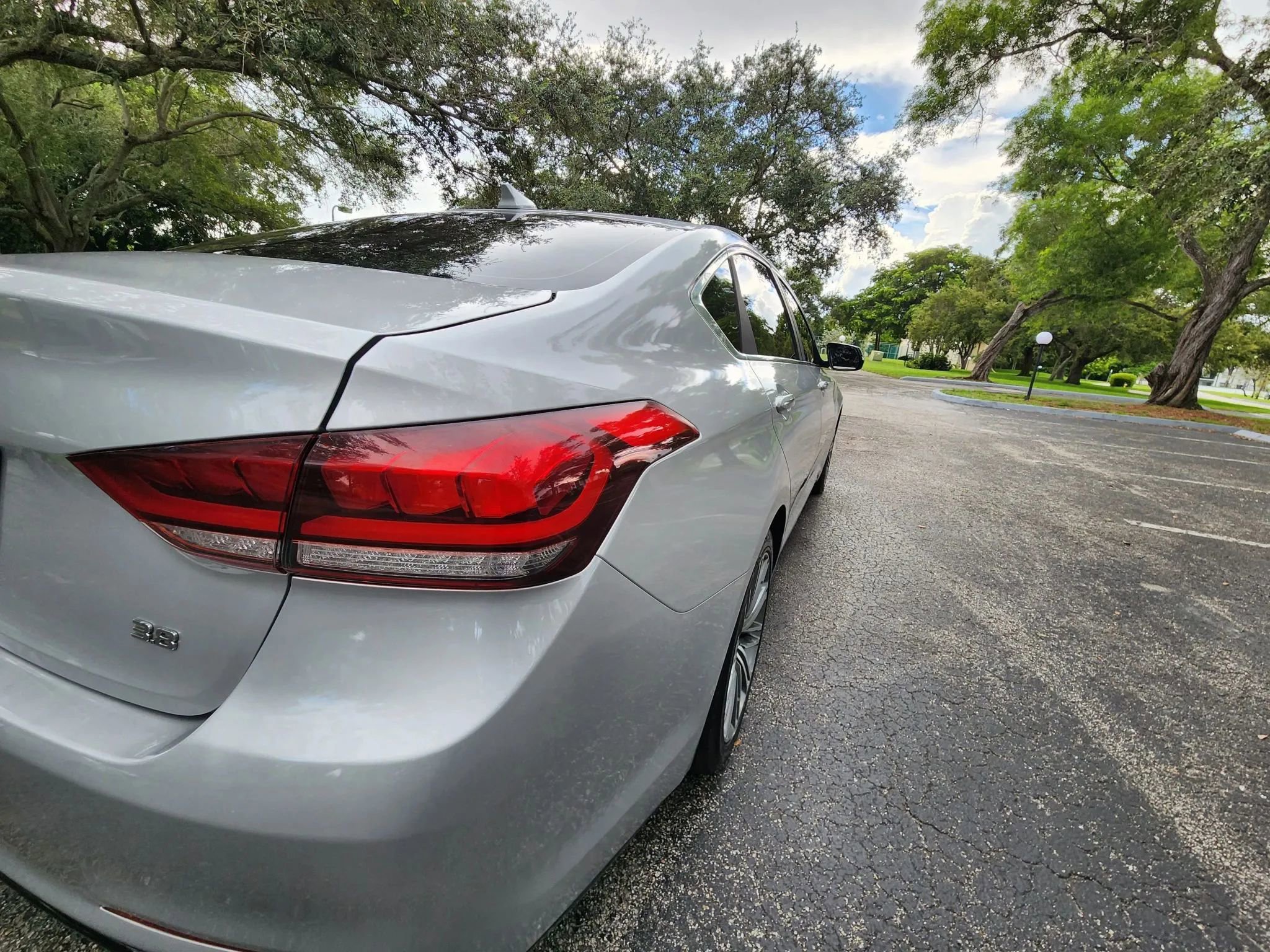 Used 2018 Genesis G80 3.8 image 9