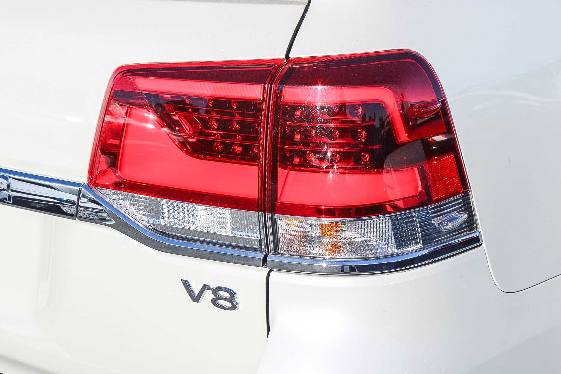 Certified 2021 Toyota Land Cruiser image 10