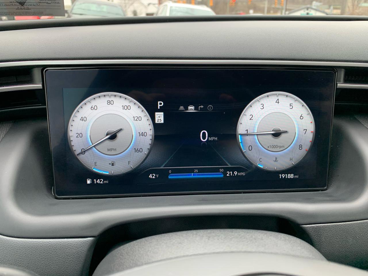 Used 2024 Hyundai Santa Cruz Limited image 16