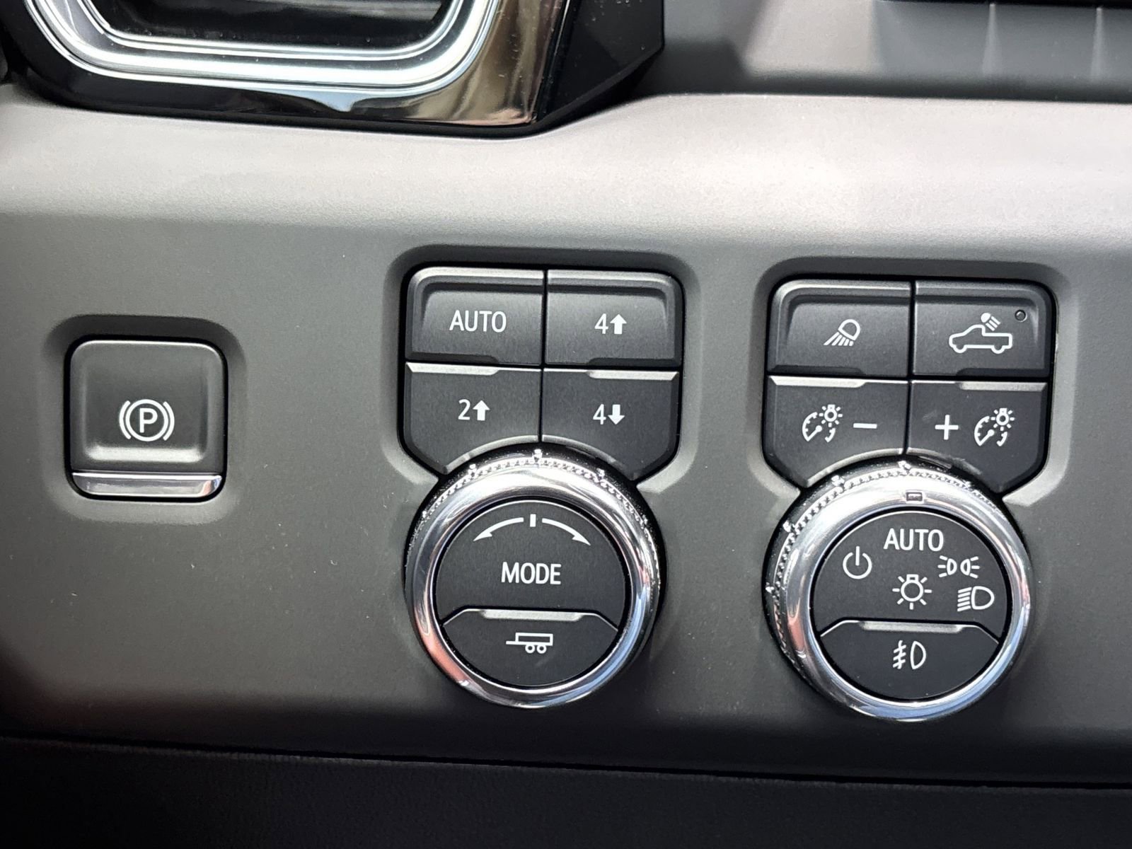 New 2025 GMC Sierra 3500 Denali Ultimate image 24