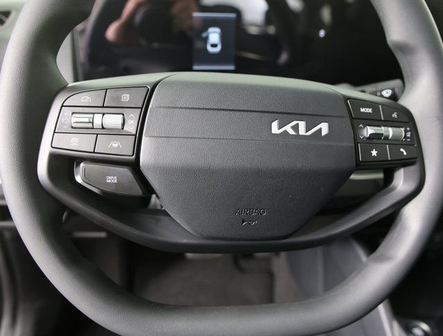 New 2026 Kia K4 FWD image 11