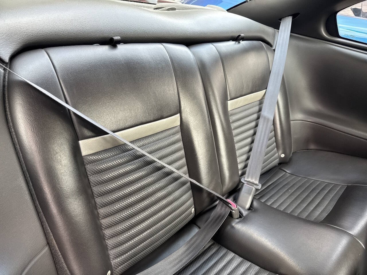 Used 2003 Ford Mustang Mach 1 RWD image 16