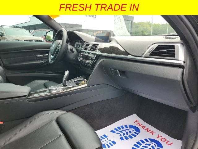 Used 2018 BMW 320i xDrive Sedan AWD/4WD image 27