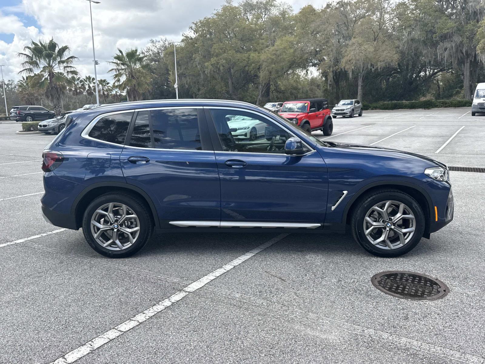 Certified 2024 BMW X3 sDrive30i image 3