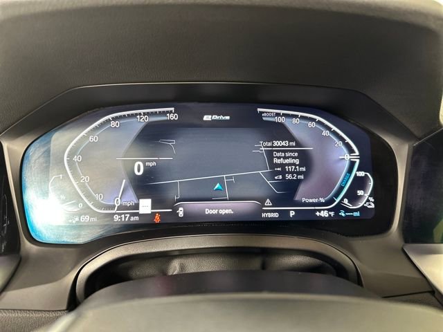 Used 2021 BMW 330e xDrive w/ Convenience Package image 17
