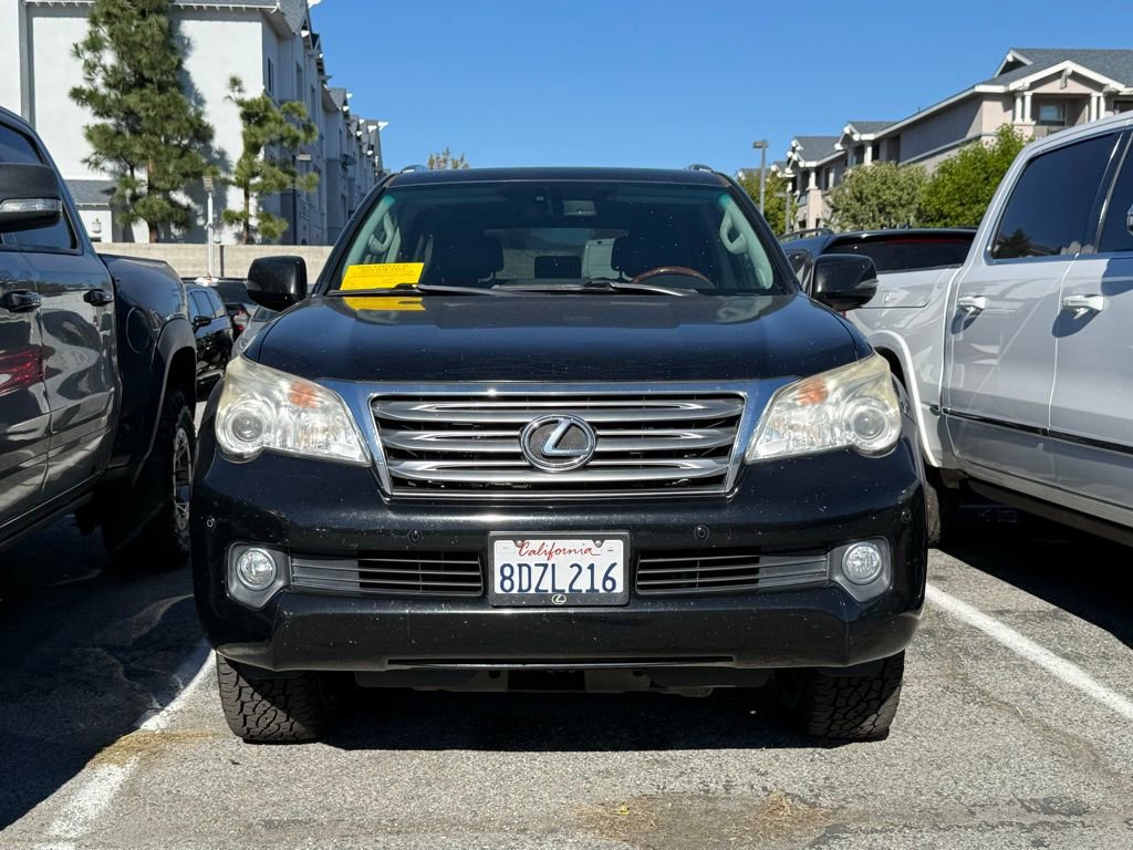 Used 2011 Lexus GX 460 image 2