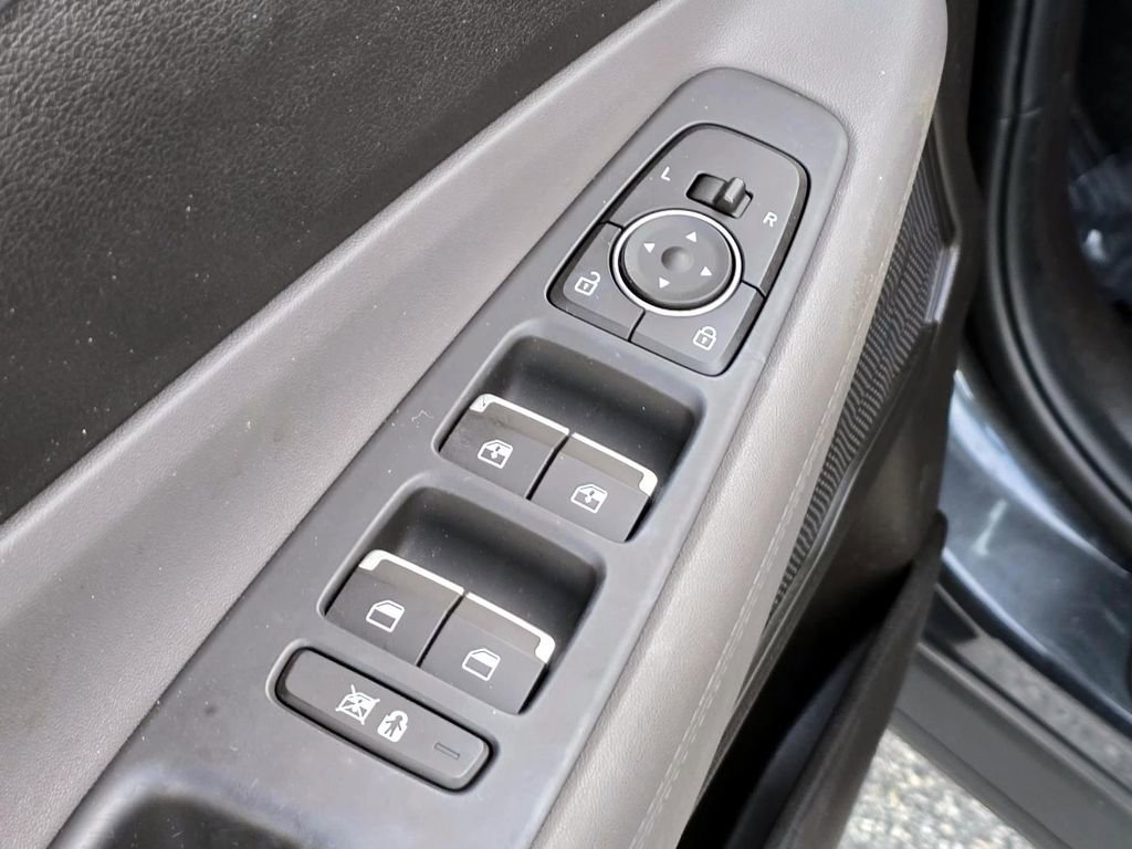 Used 2020 Hyundai Santa Fe SEL image 21