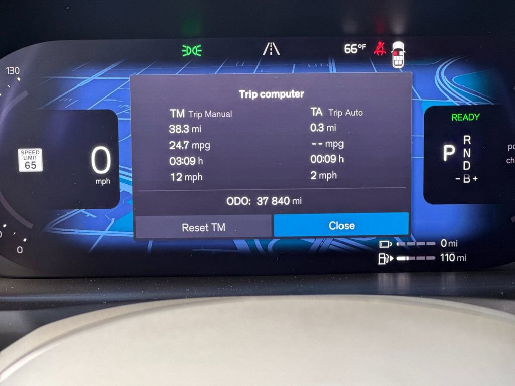 Certified 2023 Volvo XC90 T8 Plus w/ Protection Package Premier image 28