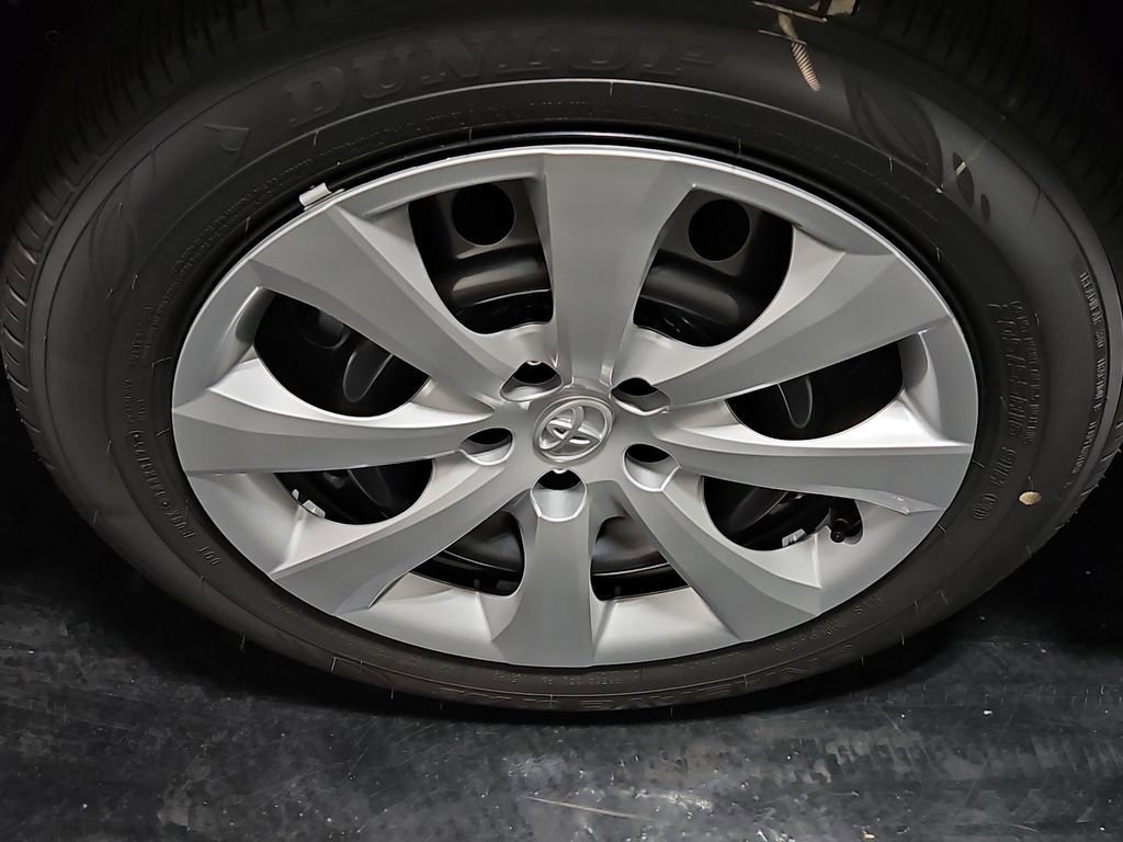 New 2026 Toyota Corolla LE image 9
