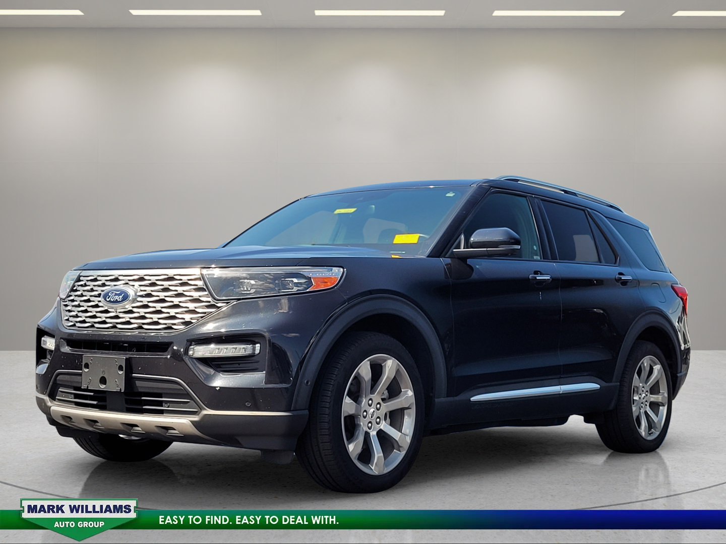 Used 2020 Ford Explorer Platinum w/ Premium Technology Package AWD/4WD image 8