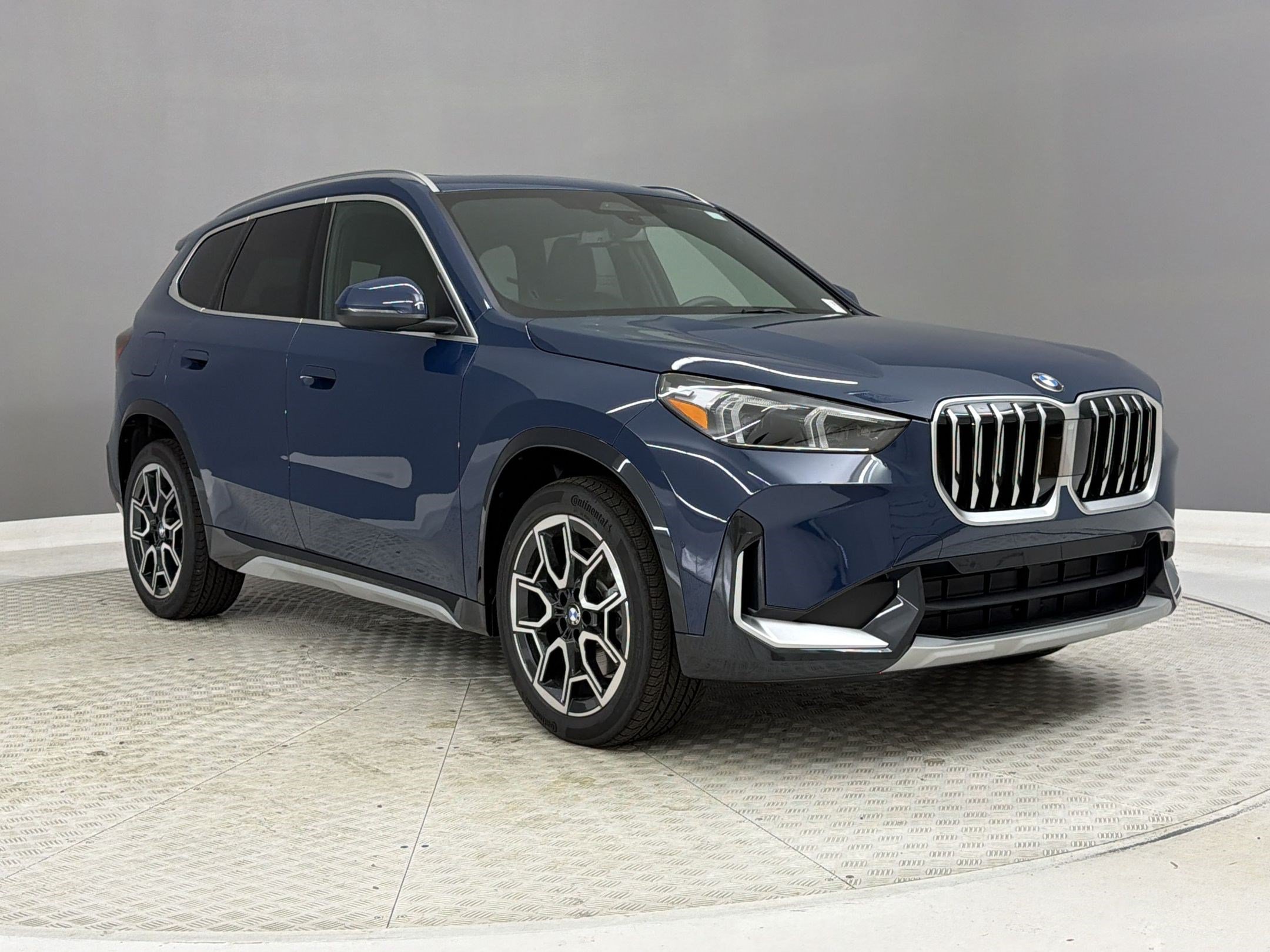 New 2026 BMW X1 xDrive28i w/ Convenience Package AWD/4WD image 7