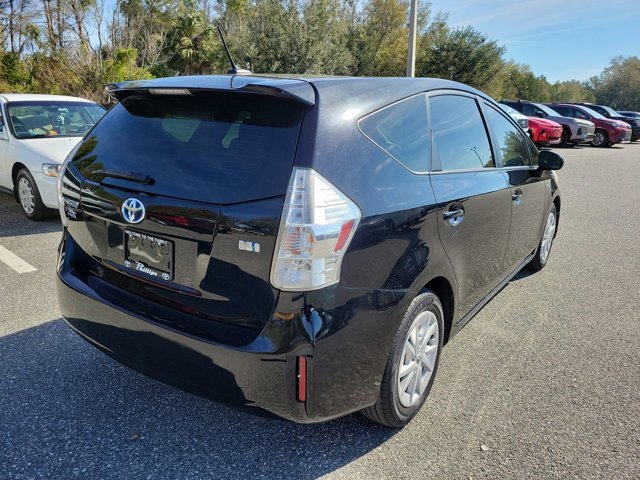 Used 2012 Toyota Prius V Three image 10