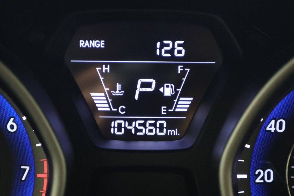 Used 2014 Hyundai Elantra SE FWD image 17