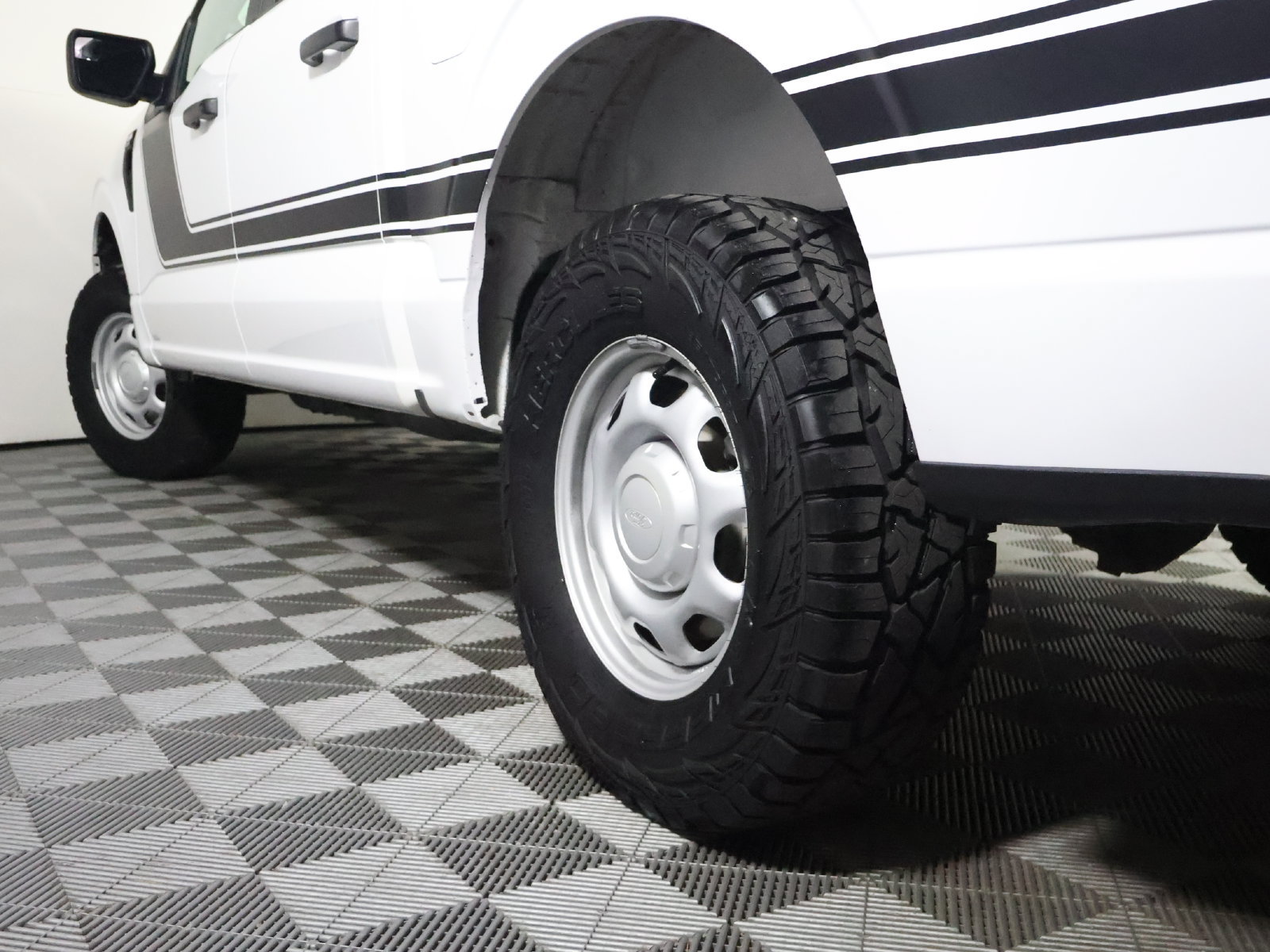 Used 2023 Ford F150 XL w/ Trailer Tow Package AWD/4WD image 14