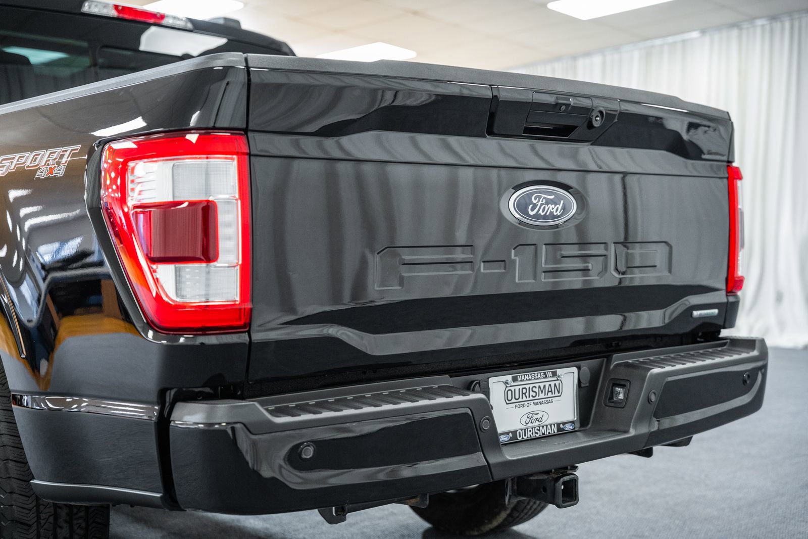 Certified 2023 Ford F150 Lariat w/ Equipment Group 502A High image 6