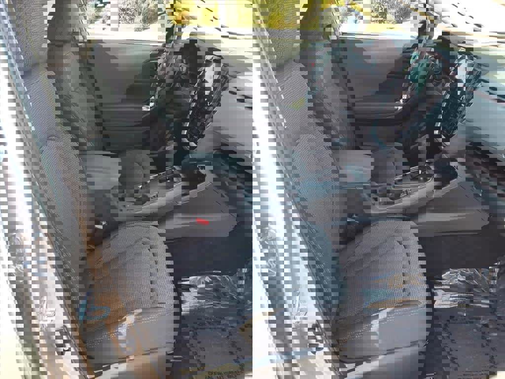 Certified 2024 Subaru Crosstrek 2.0i Premium image 18