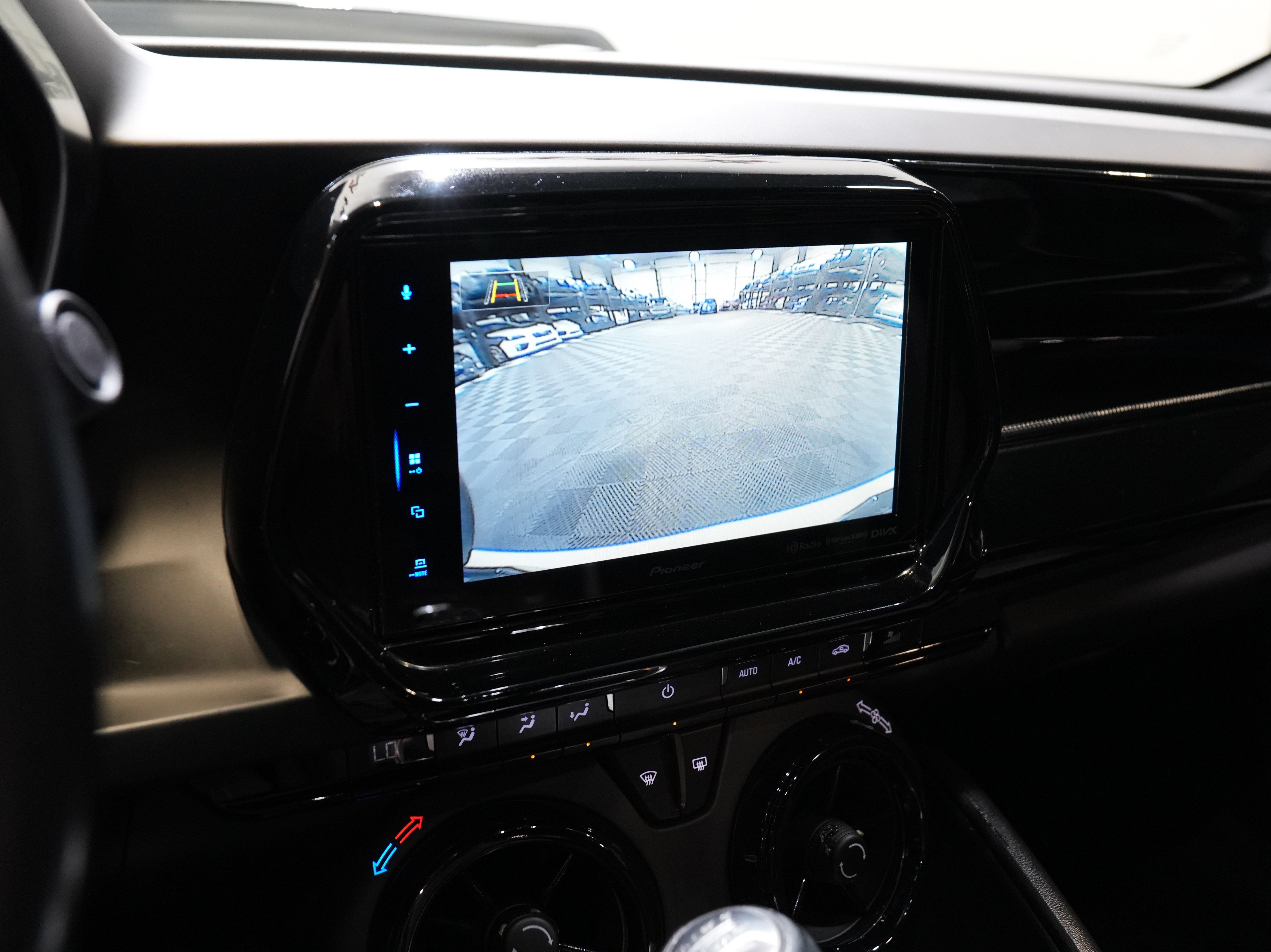 Used 2019 Chevrolet Camaro LS RWD image 36