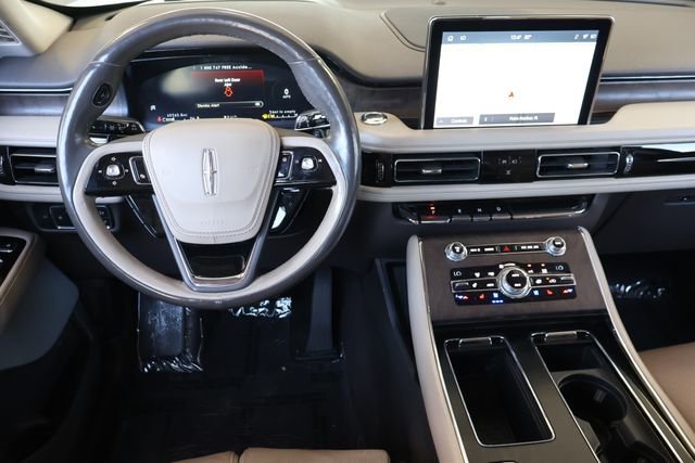 Used 2020 Lincoln Aviator Reserve w/ Equipment Group 202A AWD/4WD image 17