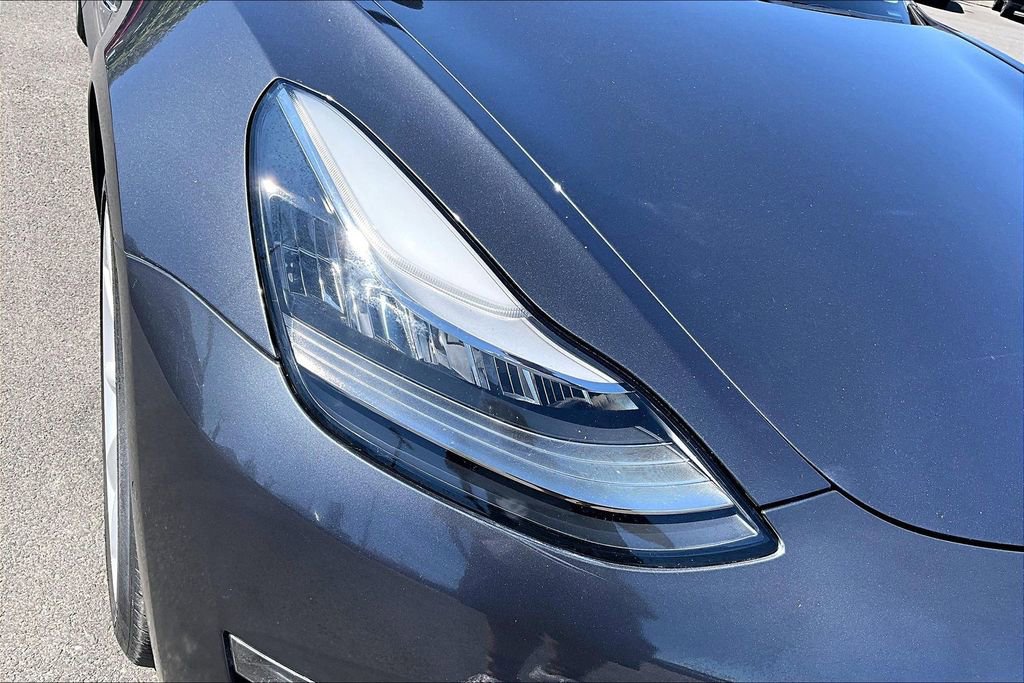 Used 2019 Tesla Model 3 Long Range AWD/4WD image 26
