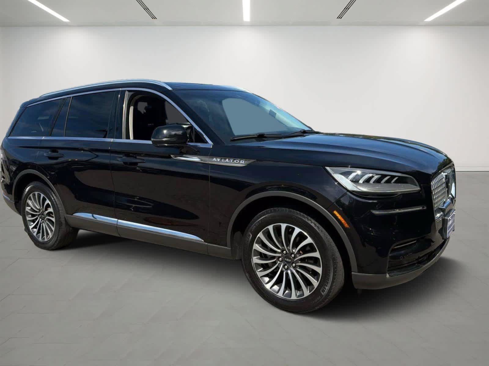 Used 2022 Lincoln Aviator AWD w/ Premium Package image 1