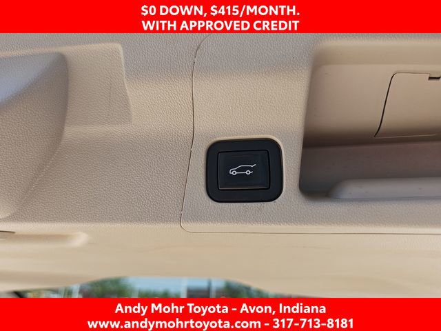 Used 2017 GMC Acadia Denali w/ Technology Package AWD/4WD image 36