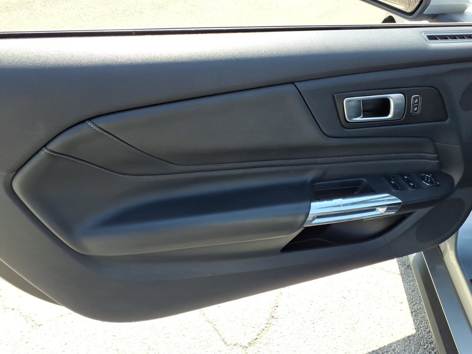 Used 2024 Ford Mustang Premium image 7