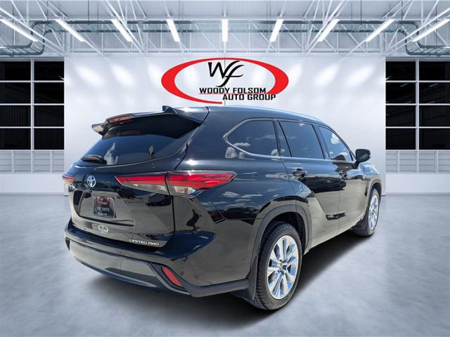 Used 2020 Toyota Highlander Limited image 3