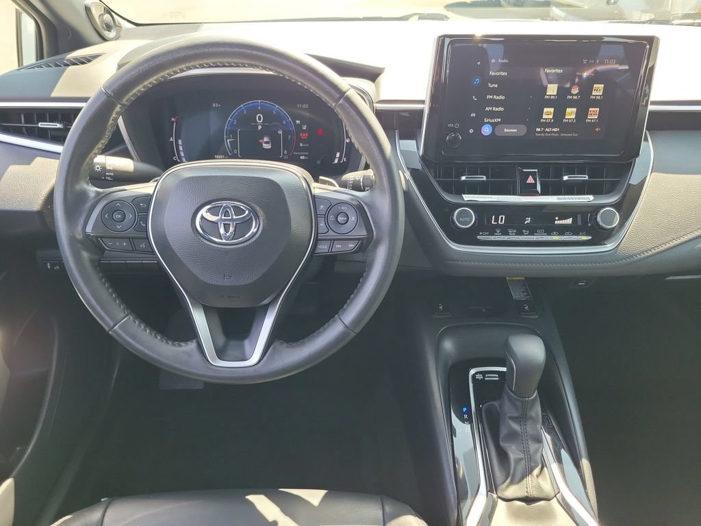 Used 2024 Toyota Corolla XSE FWD image 4
