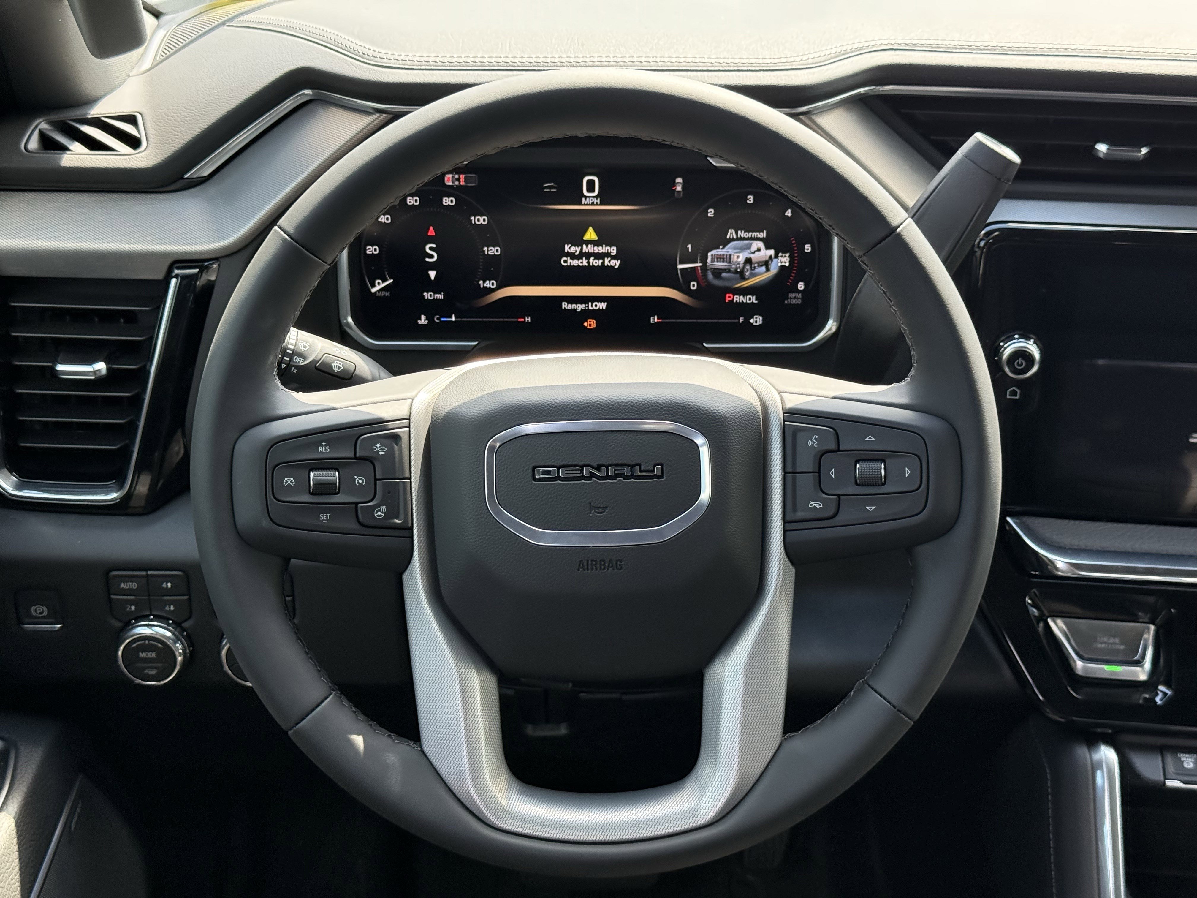 New 2026 GMC Sierra 2500 Denali w/ Denali Reserve Package image 12