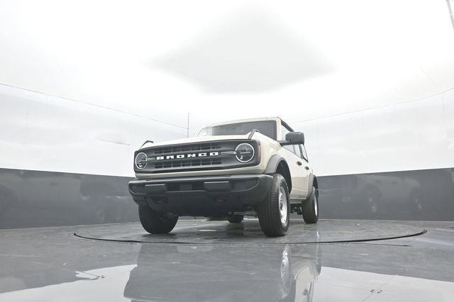 New 2025 Ford Bronco 4-Door image 28