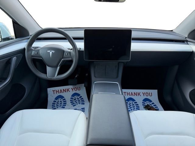 Used 2023 Tesla Model Y Long Range image 10