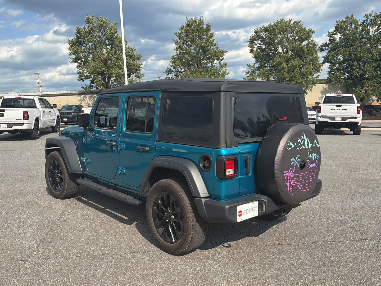 Used 2020 Jeep Wrangler Unlimited Sport S AWD/4WD image 3