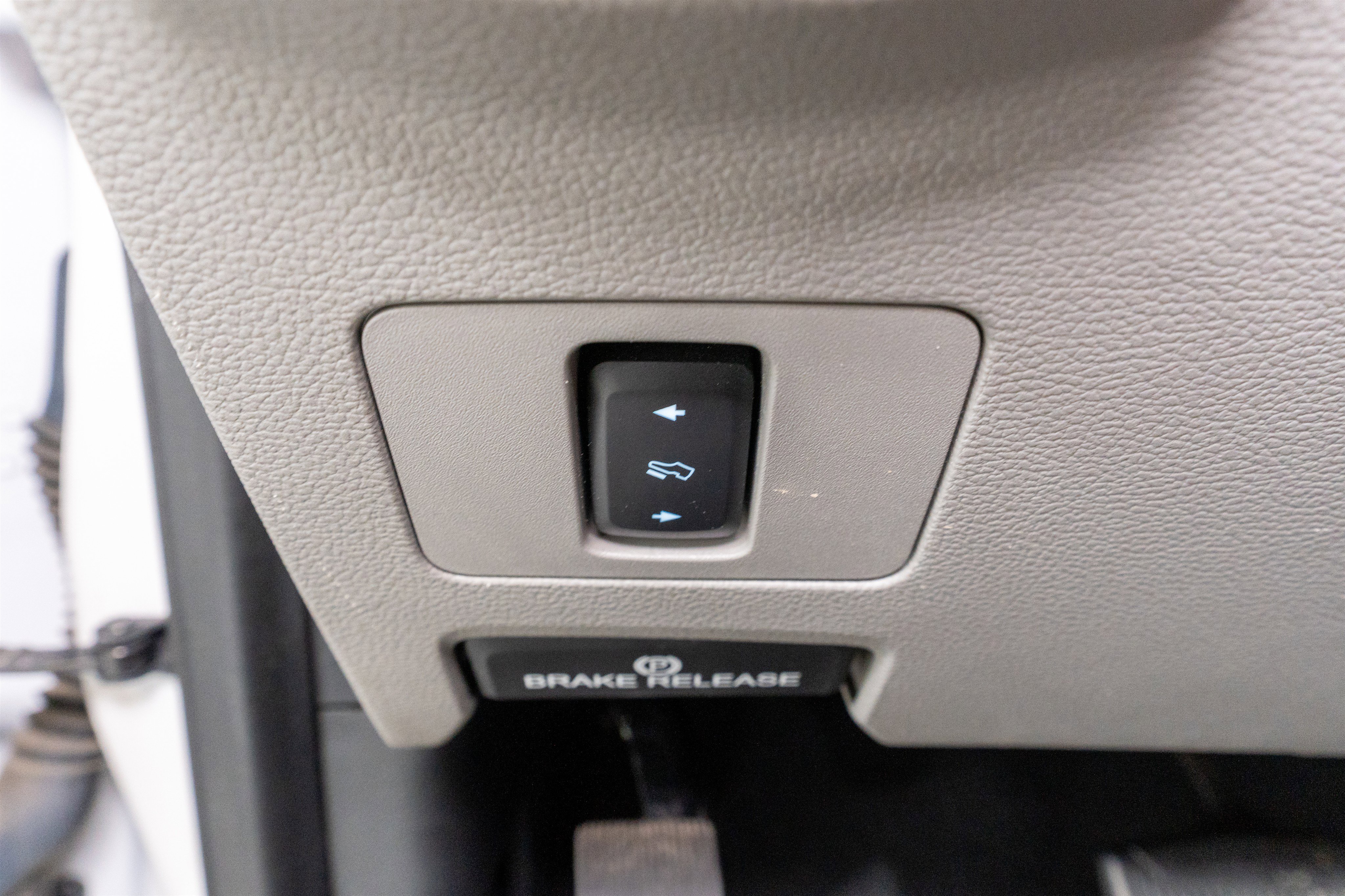 Used 2021 Ford F250 XLT w/ Tremor Off-Road Package AWD/4WD image 32