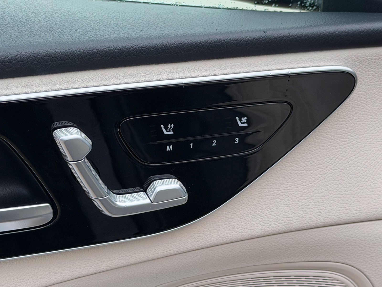 Certified 2023 Mercedes-Benz C 300 Sedan image 8