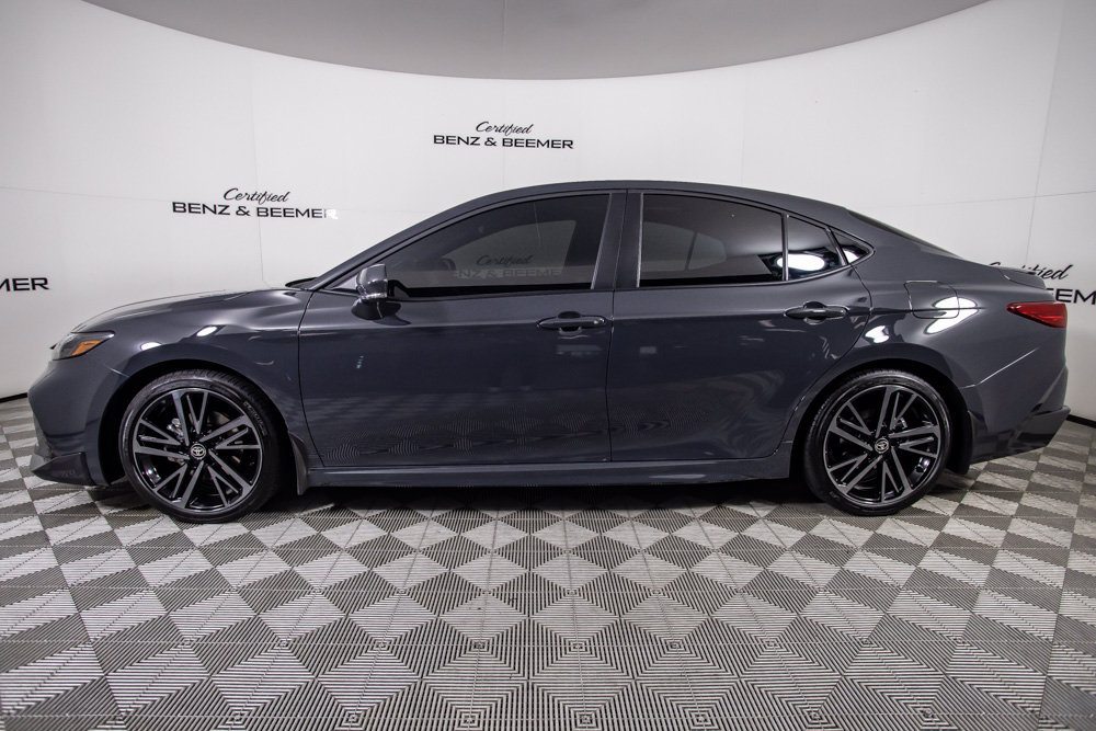 Used 2026 Toyota Camry XSE w/ Premium Package FWD image 8