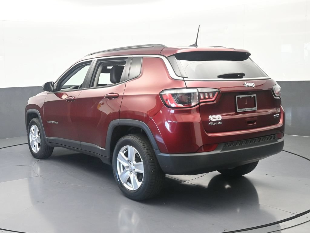 Used 2022 Jeep Compass Latitude AWD/4WD image 4