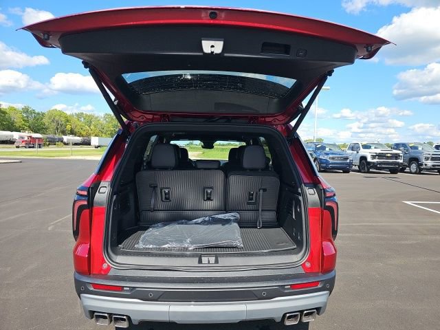 New 2026 Chevrolet Traverse LT w/ Driver Confidence Package image 10