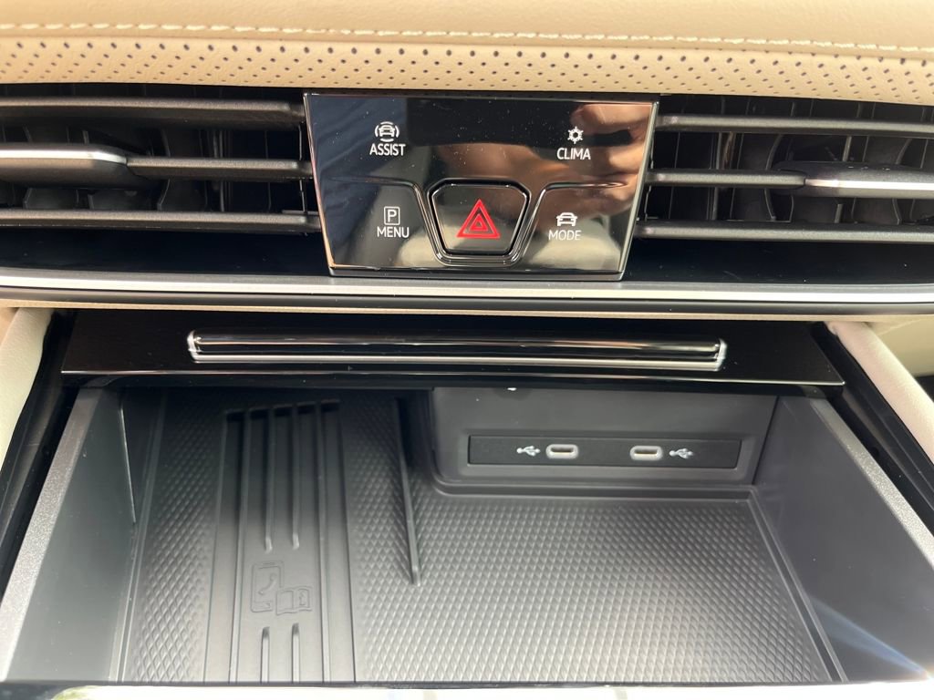 New 2026 Volkswagen Atlas SEL Premium R-Line image 15