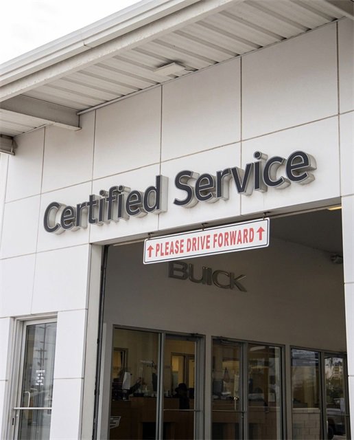 Used 2022 Chevrolet Silverado 1500 Custom w/ Safety Confidence Package image 8