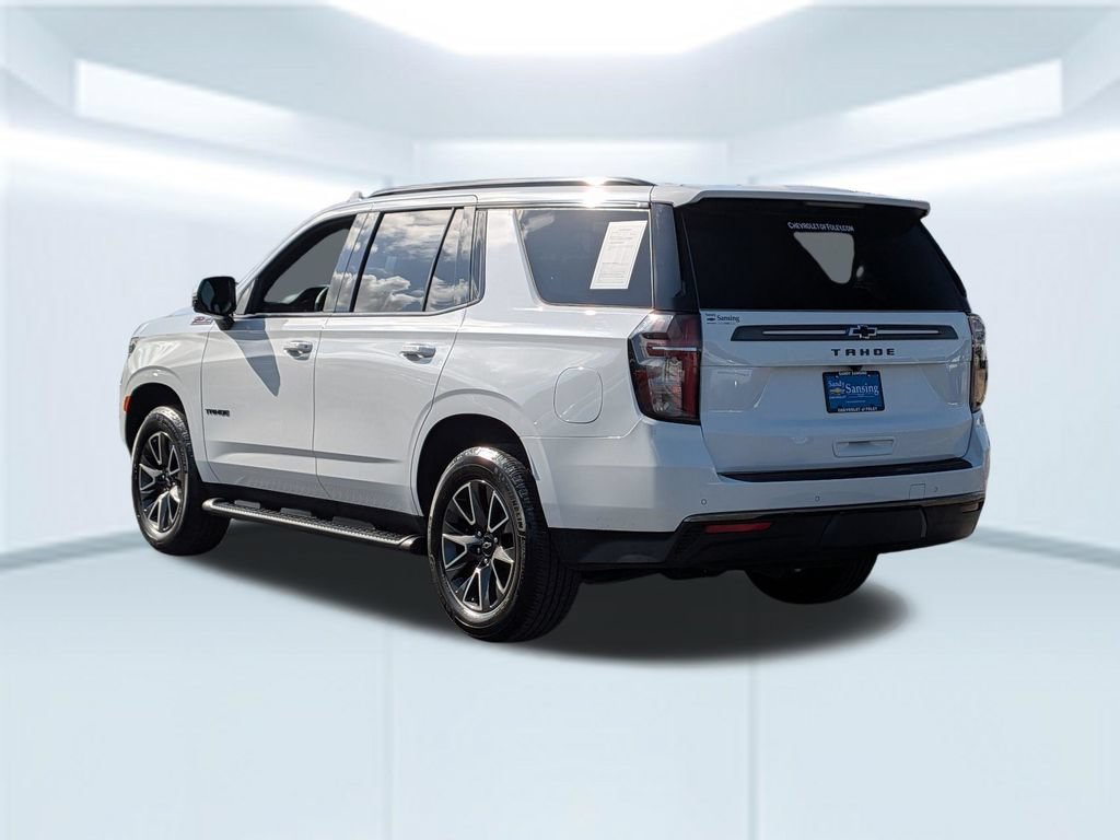 Used 2022 Chevrolet Tahoe Z71 w/ Luxury Package AWD/4WD image 3