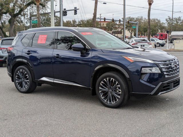 Certified 2024 Nissan Rogue Platinum w/ Platinum Premium Package image 2